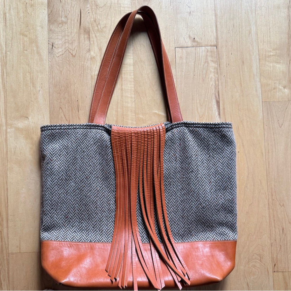 Beautiful Pennyroyal leather & tweed bag
